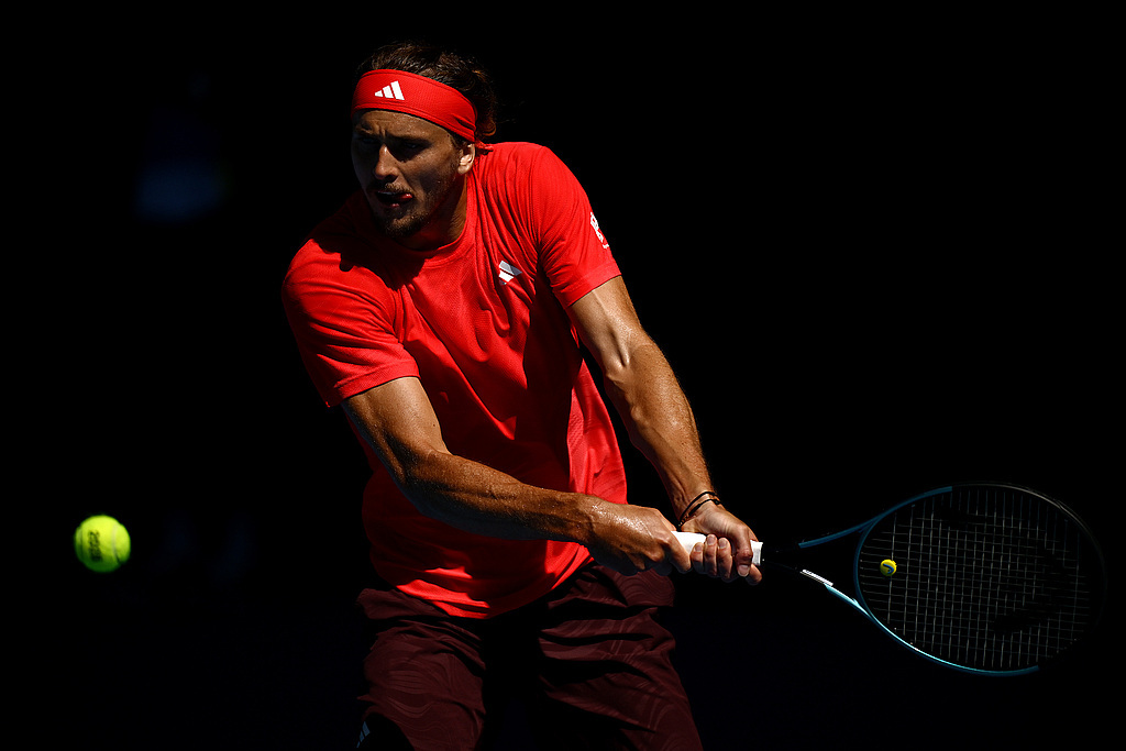 美网逆转澳网，兹维列夫扛起全队的简单介绍