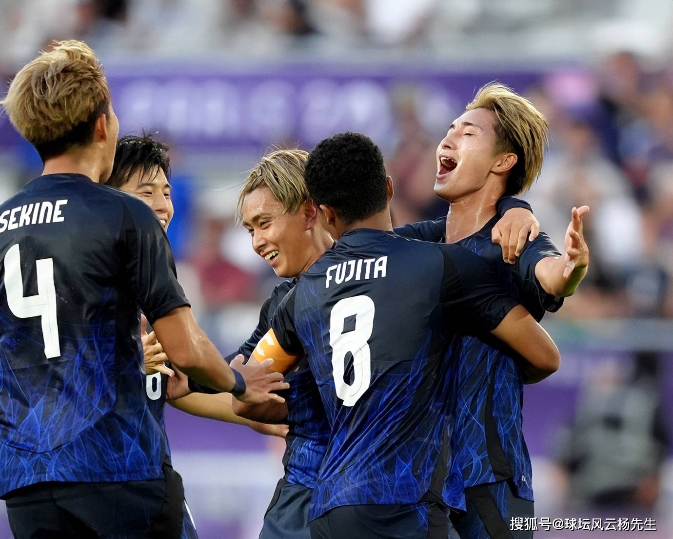 日本队轻取印度队，郑思维带队取胜