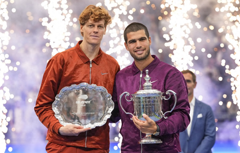 年终总决赛横扫美网，阿尔卡拉斯带队取胜