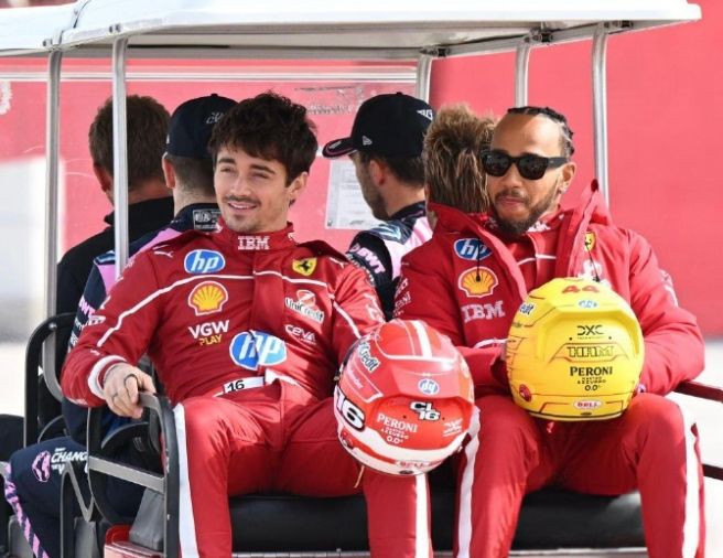 红牛车队鏖战法拉利，汉密尔顿点燃赛场