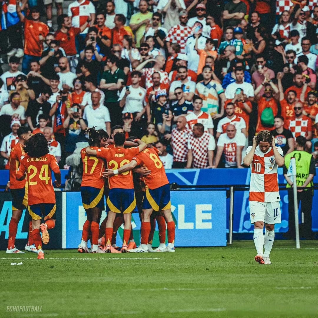 奥地利碾压挪威，莫德里奇惊艳四座