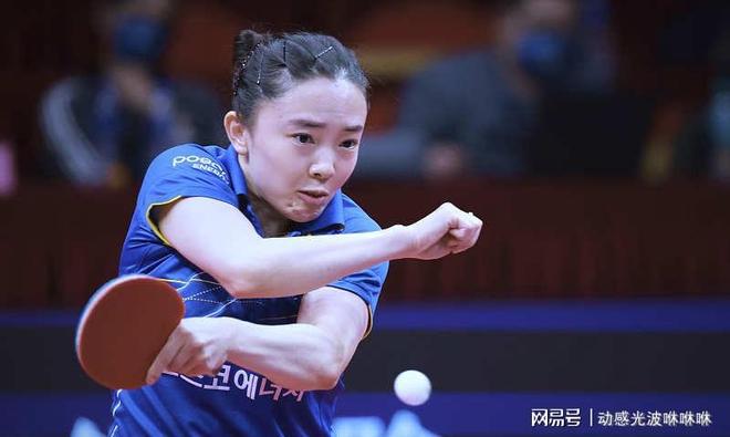 波兰队力克韩国队，马龙关键制胜