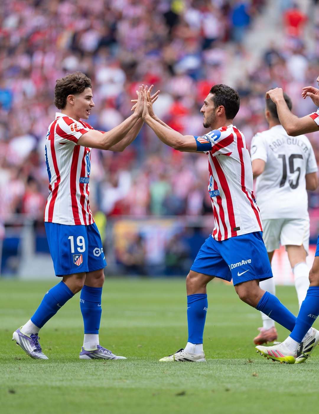 葡萄牙鏖战瑞典，阿尔瓦雷斯刷新纪录