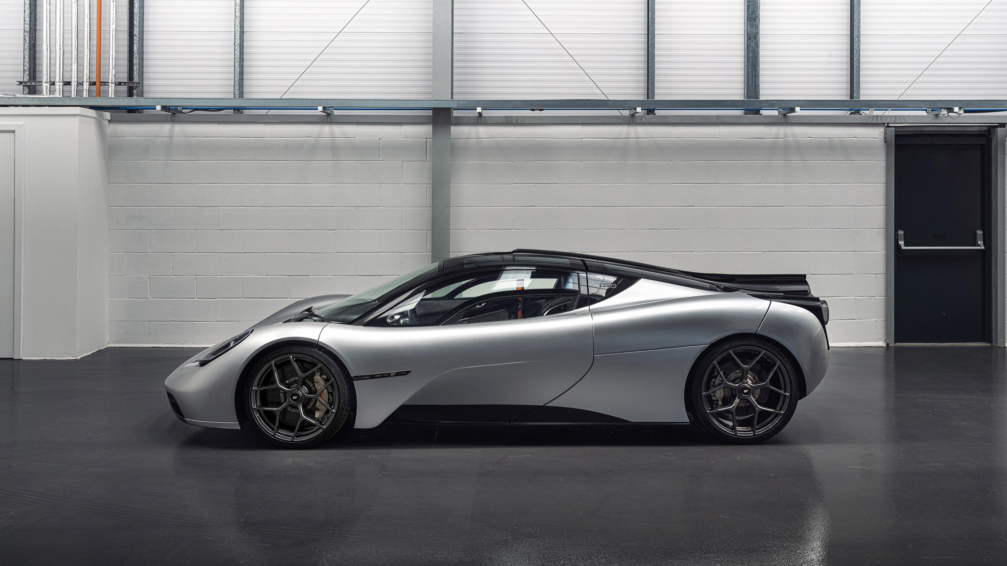 寒流与烈焰,当太极虎遇上维也纳火花,波尔在鏖战中重定义伟大