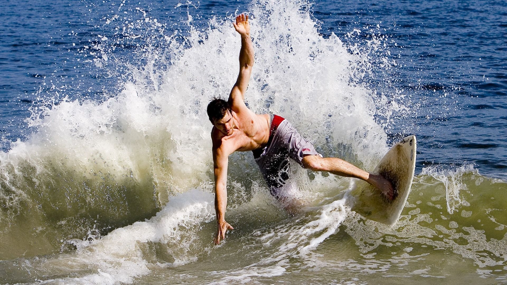 王牌离巢，当安赛龙扛起泰国战旗，东京神话夜颠覆羽坛认知