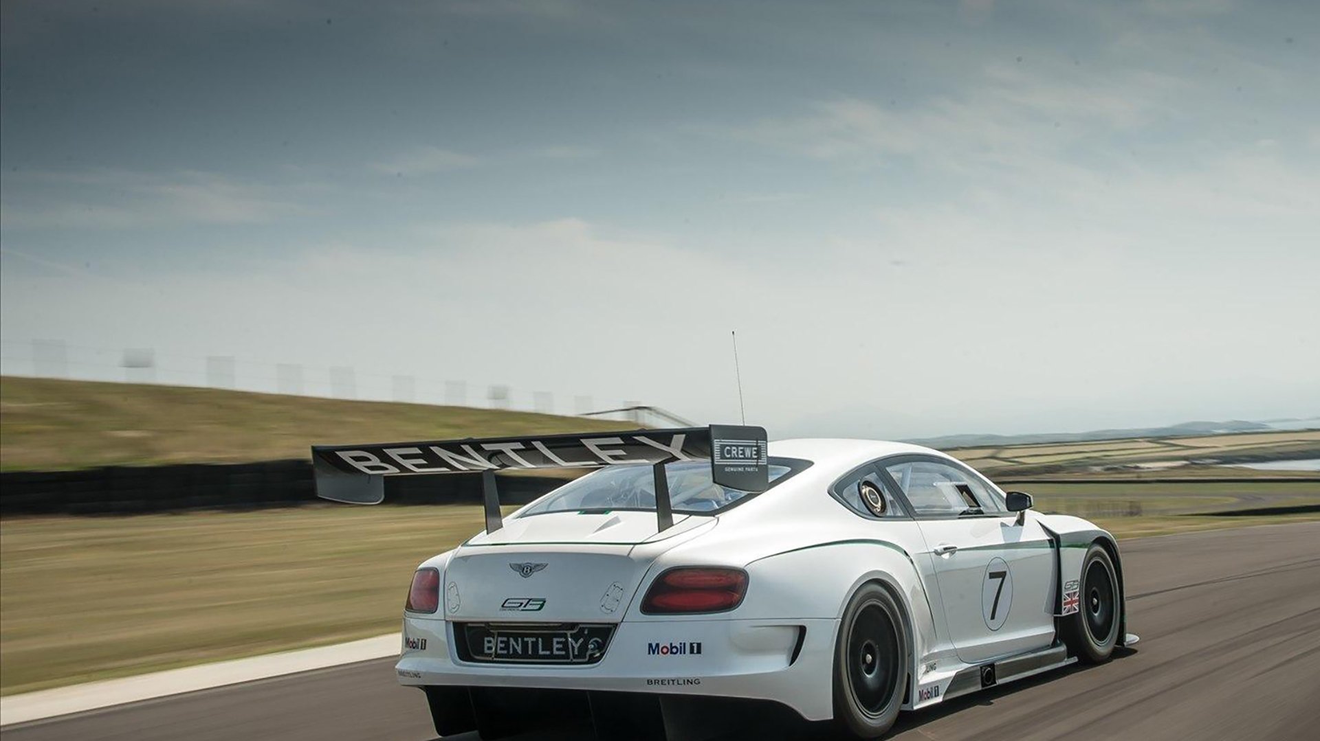 双杯之战,国家荣誉与商业盛宴的终极碰撞