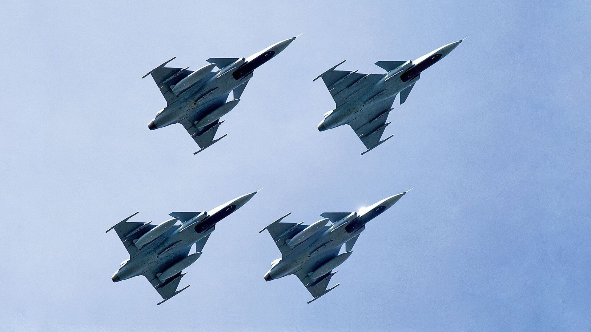 西决月圆夜，当达拉斯屏住呼吸，谁在阴影中亮出獠牙？